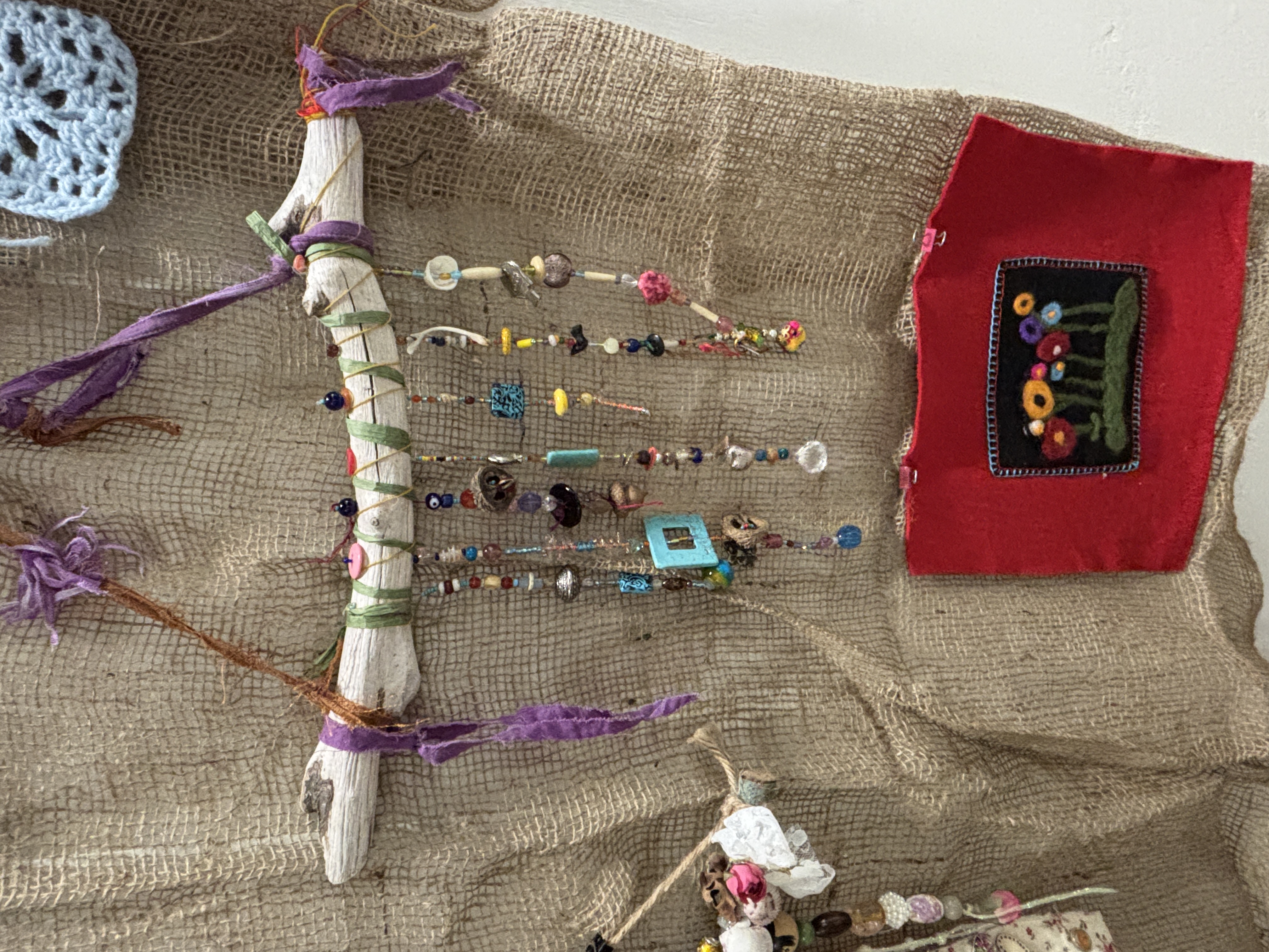 Library beaded decoration that makes a crisp jingling sound when clashing.