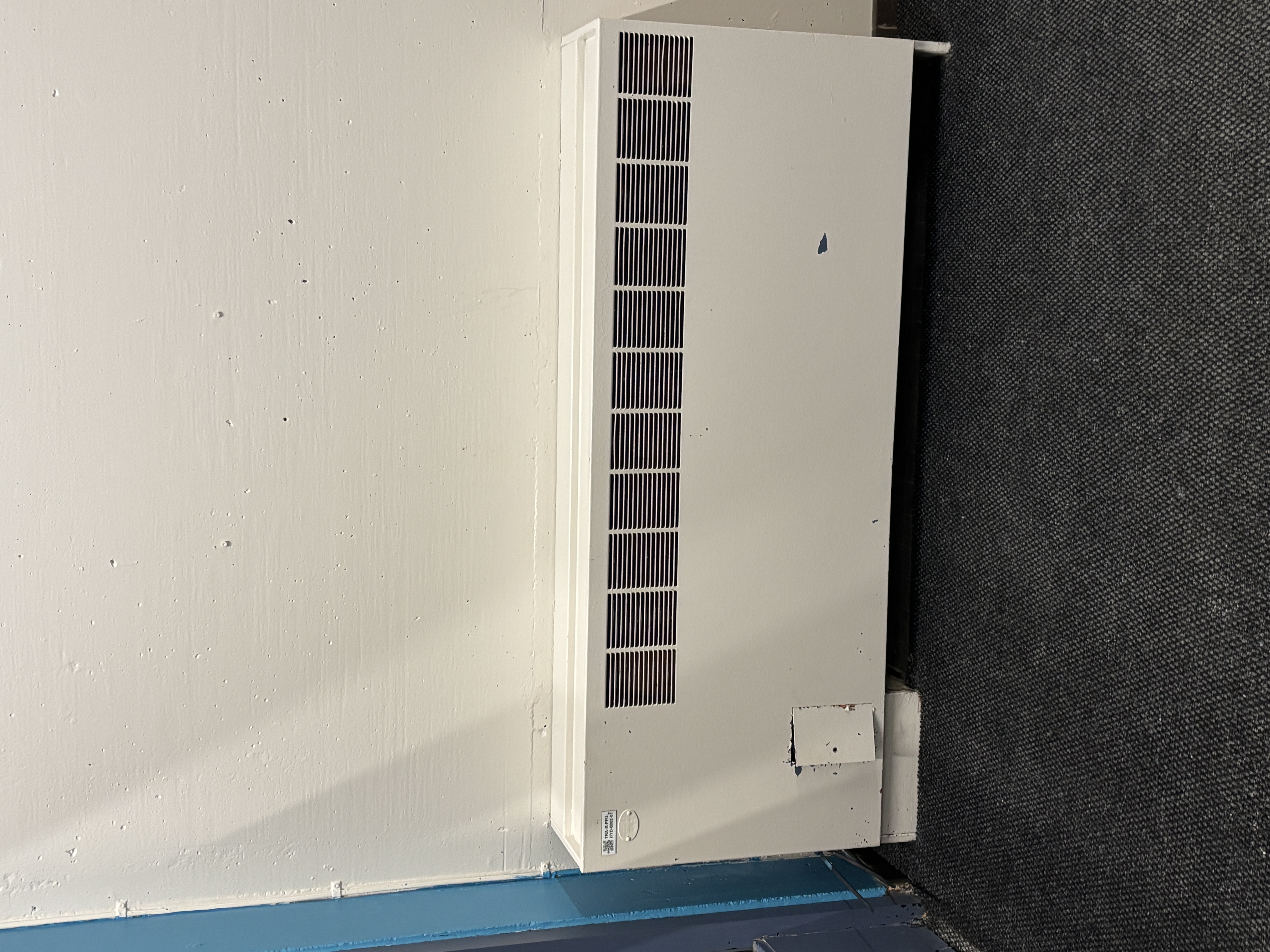 Air conditioner/heater that makes a humming motor sound while operating.