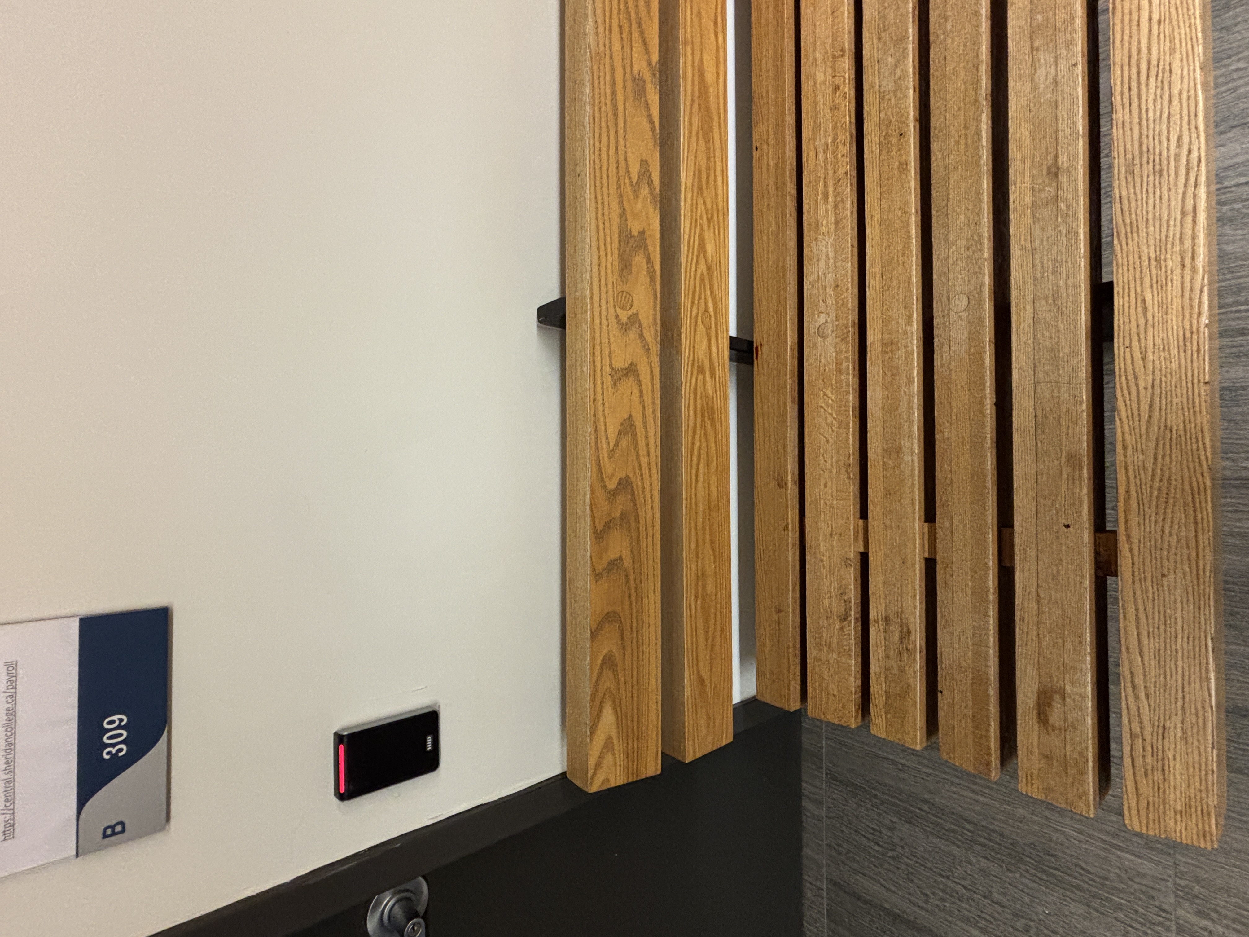 Wooden bench that produces a solid wooden sound when tapped.