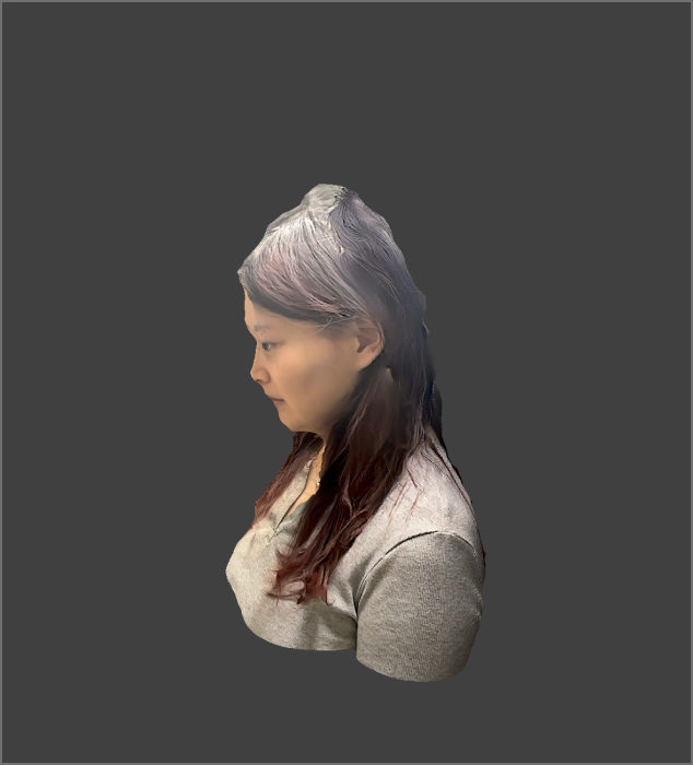 The image shows the initial 3D model of the portrait scanned using Scaniverse, revealing the general contours of hair and clothing from a side view.